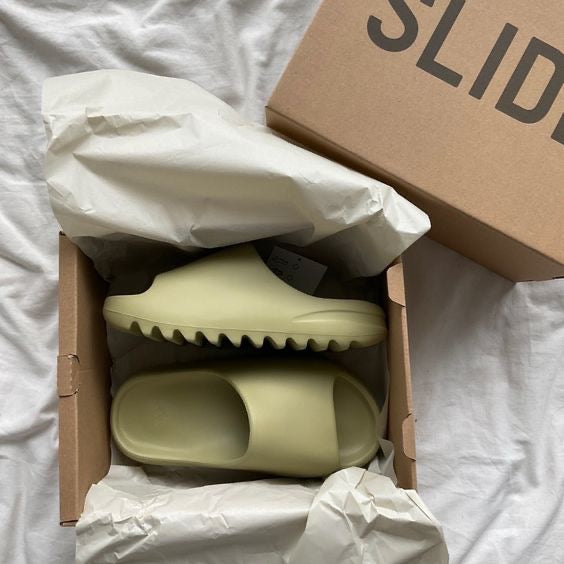 Adidas Yeezy Slide Resin (2022/2024)