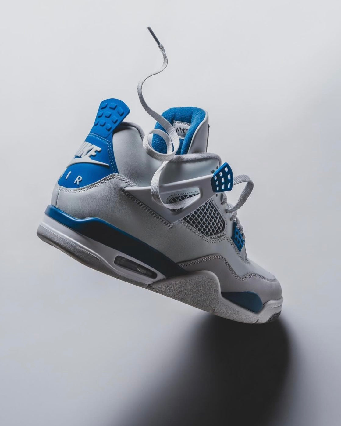 Jordan 4 Retro Military Blue