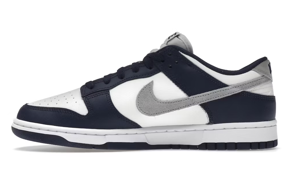 Nike Dunk Low Summit White Midnight Navy